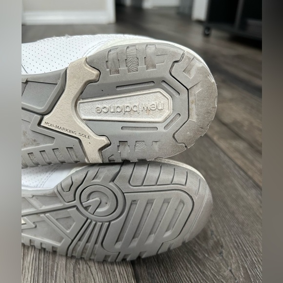 New Balance 550 White Women’s Size 7 – Classic Retro Basketball Sneaker - Picture 12 of 16